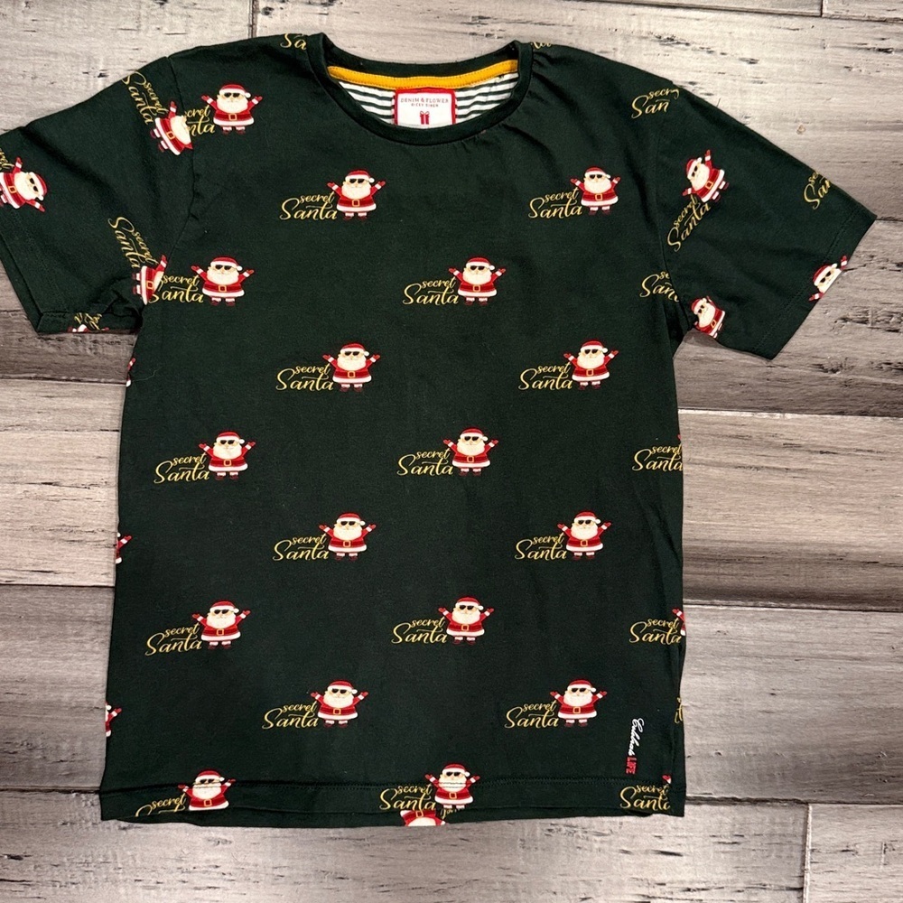 Festive Santa Print T-Shirt